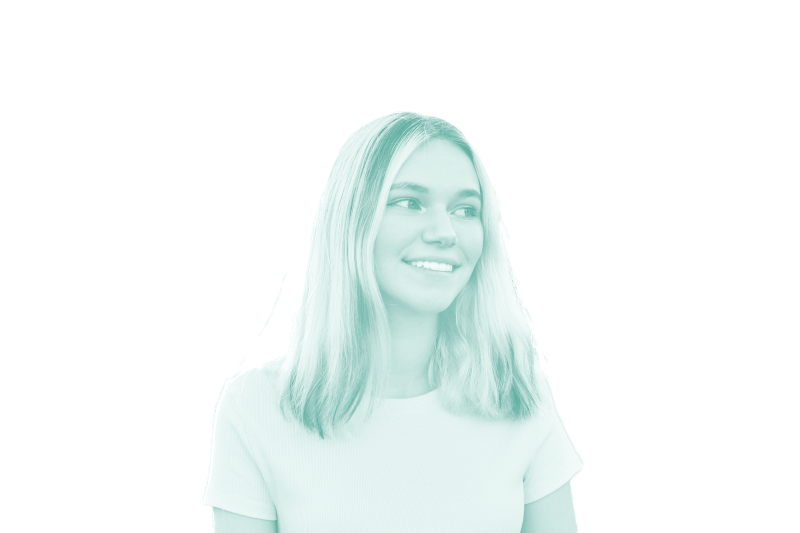 Glad tonårstjej med blond page